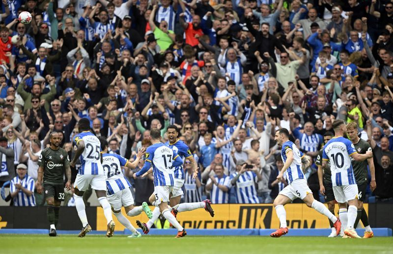 Brighton có cơ hội giành vé dự Europa League mùa sau cùng với Liverpool