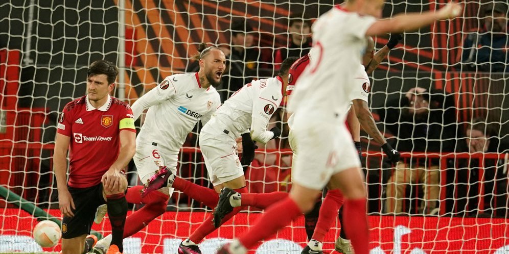 Đội bóng vùng Andalusia đã đánh bại Qủy đỏ đầy thuyết phục để ghi tên mình vào bán kết