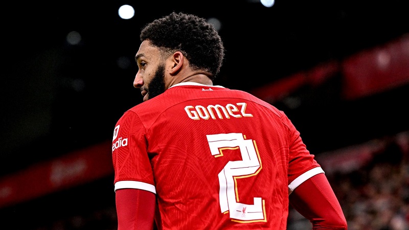 Gomez với 1 mùa giải ổn định vừa qua ở Liverpool hoàn toàn có thể được triệu tập