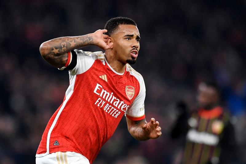 Tuy thường bị chê là gỗ song Jesus thực sự là thần may mắn cho đội bóng của mình